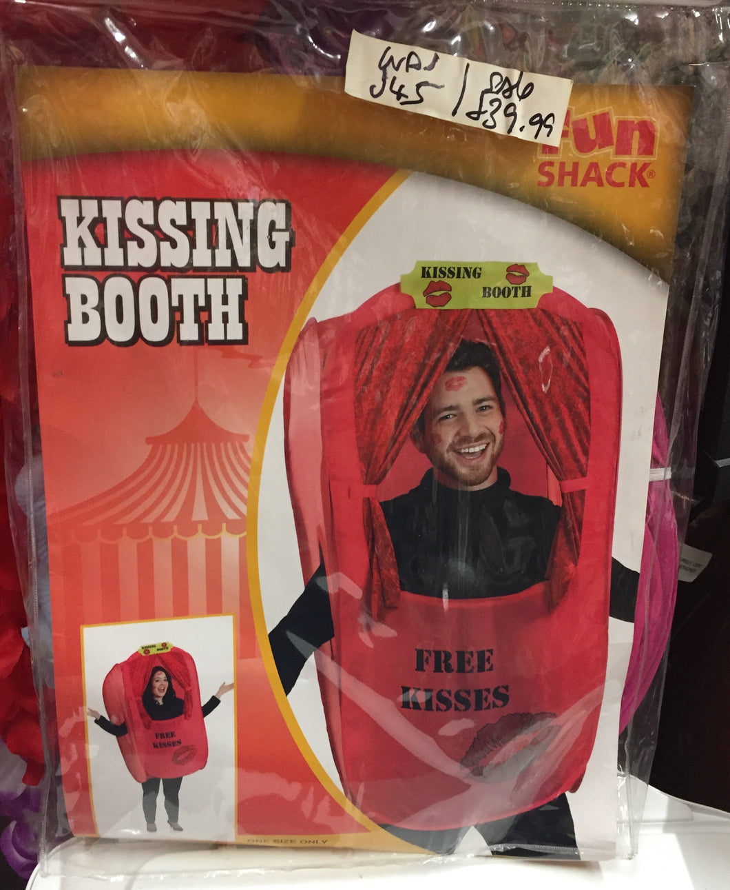 Kissing Booth costume