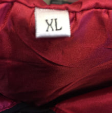Load image into Gallery viewer, Deluxe Harry Potter Robe
