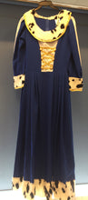 Load image into Gallery viewer, Ladies Medieval Queen costume
