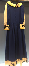 Load image into Gallery viewer, Ladies Medieval Queen costume
