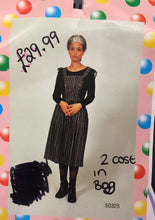 Load image into Gallery viewer, Ladies Maid Aprons
