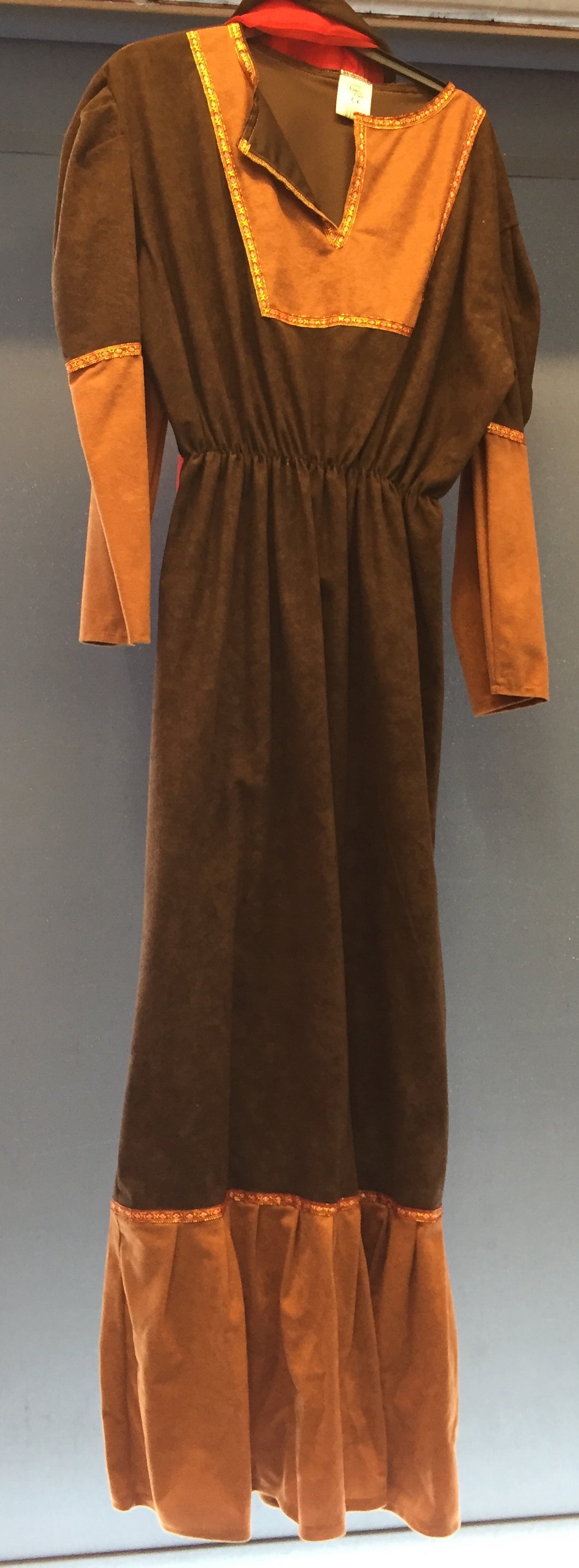 Medieval Dress & Headpiece costume