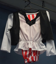 Load image into Gallery viewer, Child&#39;s Pirate Girl Costume
