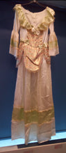 Load image into Gallery viewer, Marquis Lady dress
