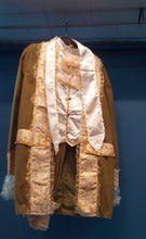 Load image into Gallery viewer, Male Adult Marquis Costume
