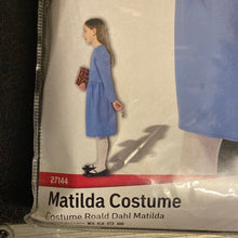 Load image into Gallery viewer, Matilda Dahl Book week costume
